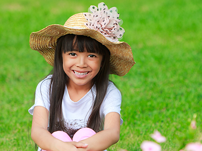 Girl in straw hat